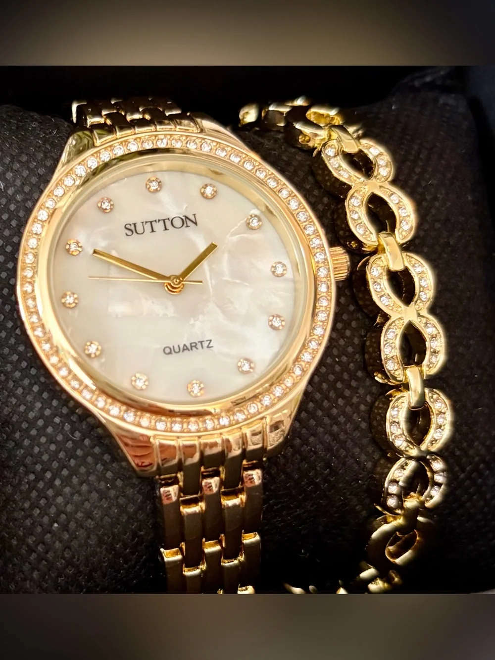 NIB SUTTON Women's Gold Crystal Accent QUARTZ Watch & Gold-Tone Crystal Bracelet